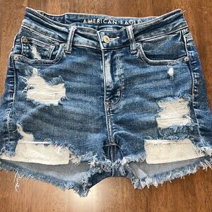 American Eagle High Rise Distressed Jean Shorts Exposed Embroidered Pockets Sz 0